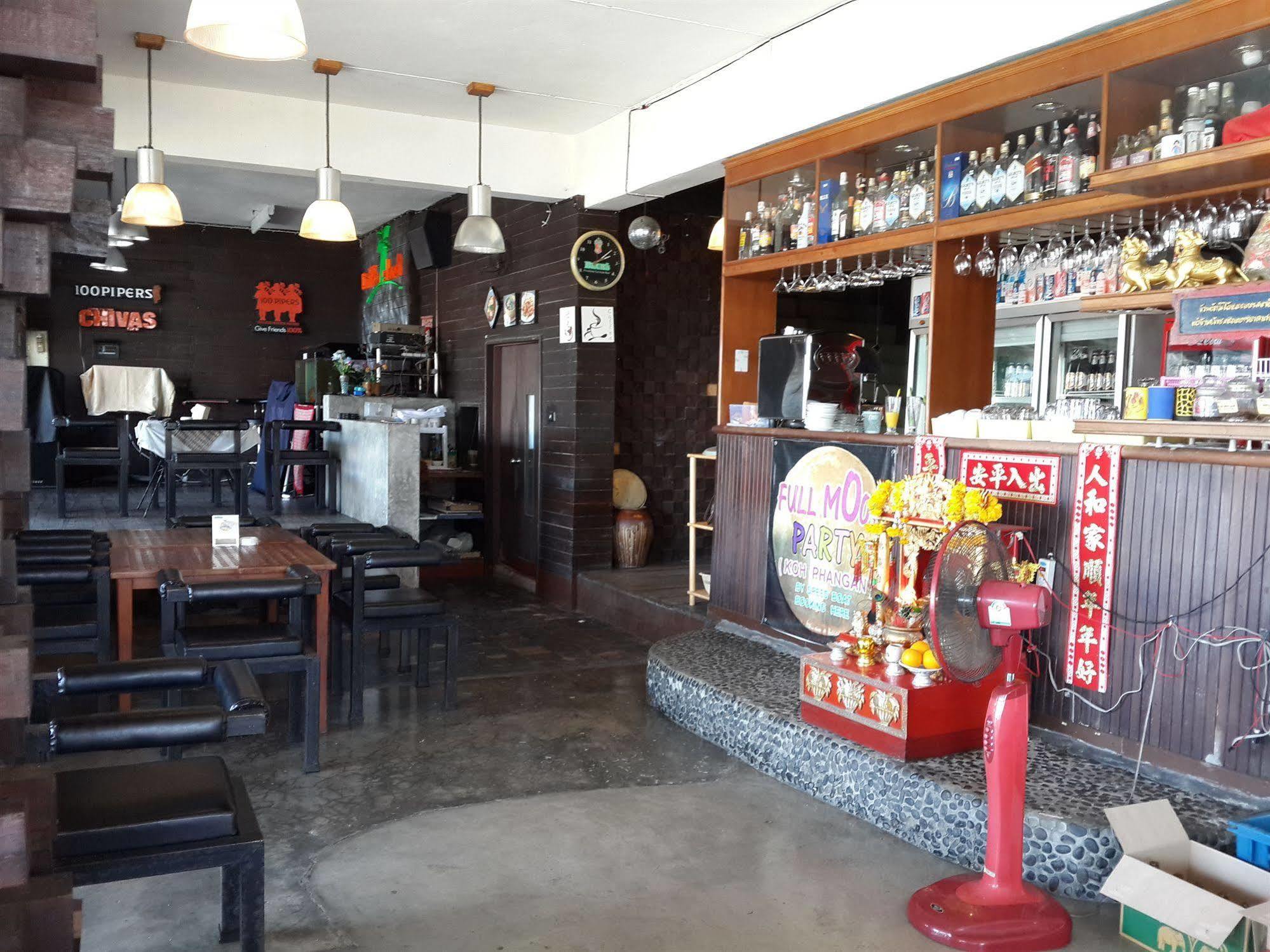 Отель Coffee Island Натон Экстерьер фото